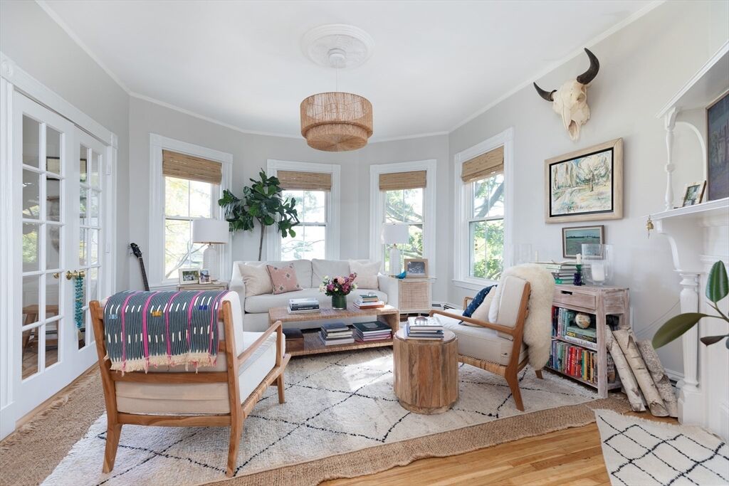 Property Photo:  135 Antrim C  MA 02139 