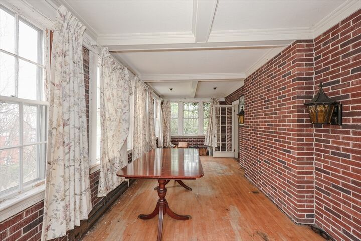Property Photo:  8 Crescent Hts  MA 01420 
