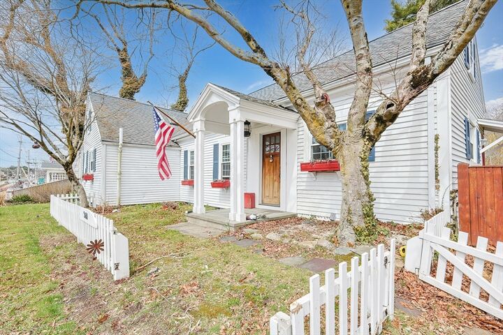 Property Photo:  260 State Road  MA 02747 