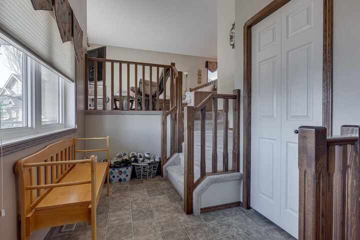 Property Photo:  43 Inkster Close  AB T4R 0A7 