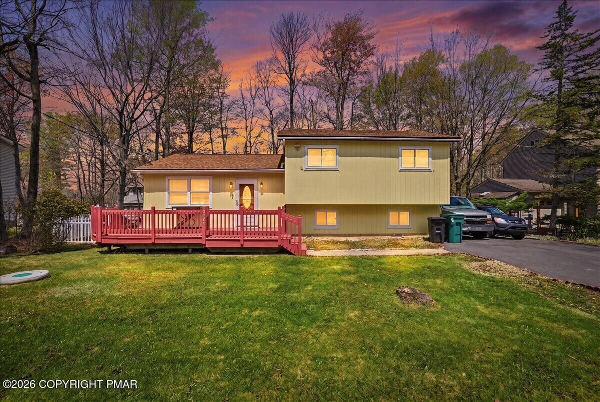 Property Photo:  9579 Millwood Drive  PA 18466 