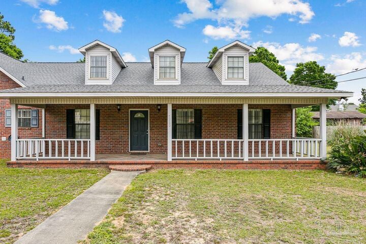 Property Photo:  7260 Suman Ln  FL 32526 
