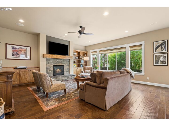 Property Photo:  9830 NW Wayne Ln  OR 97229 