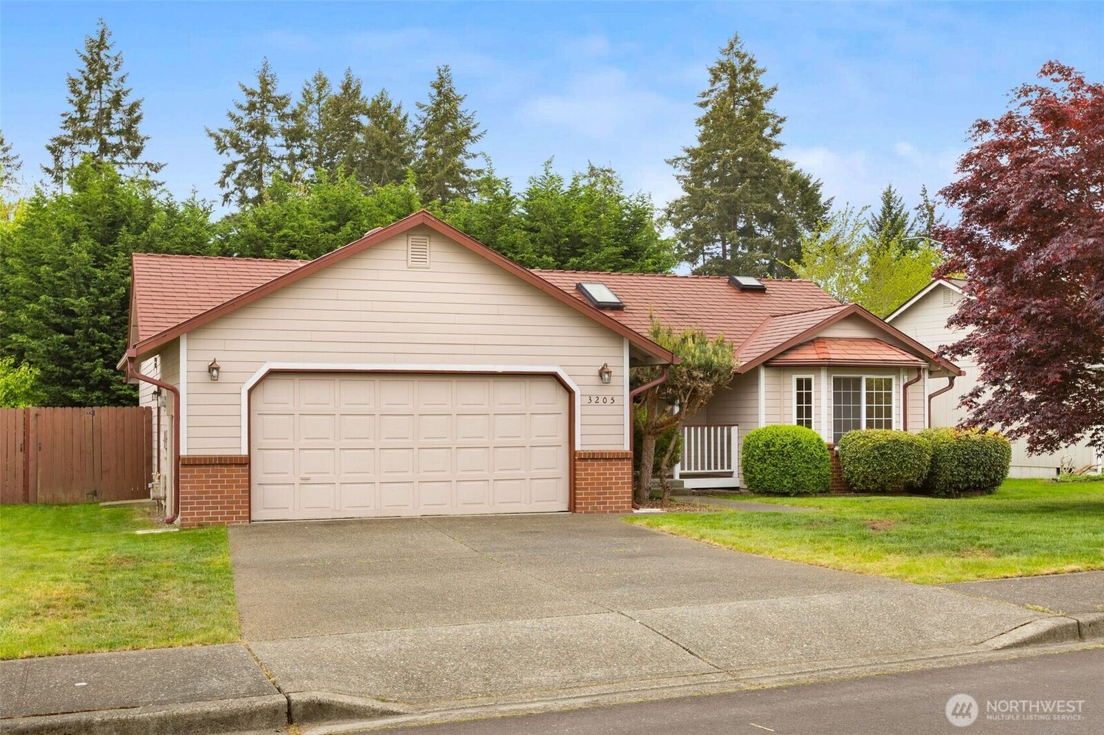 Property Photo:  3205  Jeri Drive NE  WA 98516 