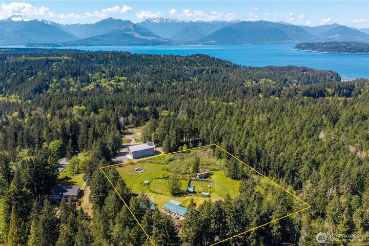 Property Photo:  8262  Seabeck Highway NW  WA 98312 