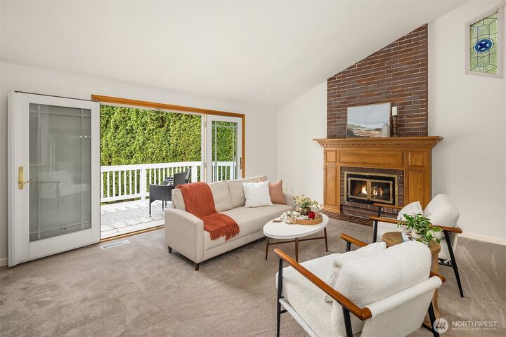Property Photo:  3227  171st Avenue NE  WA 98008 