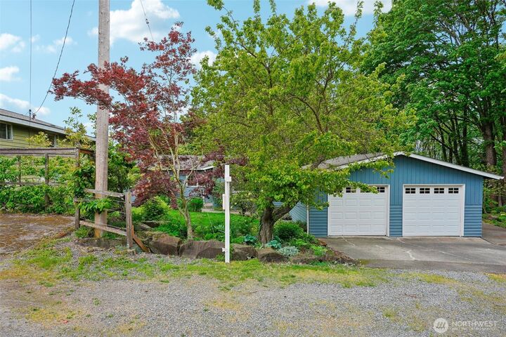 Property Photo: 8008 S 122nd Street WA 98178