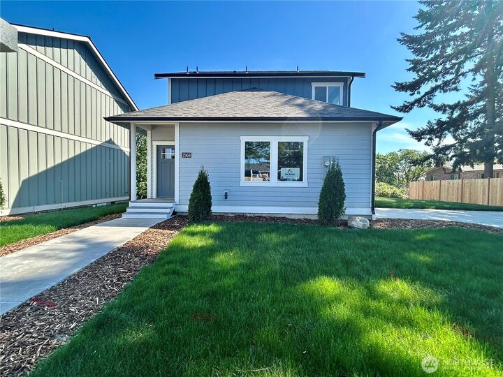 Property Photo:  1568 S 28th Street  WA 98409 