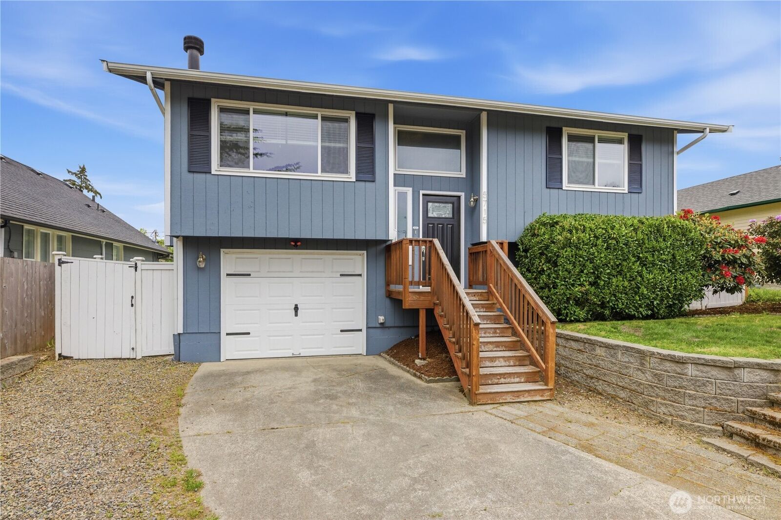 Property Photo:  5715 N 46th  WA 98407 