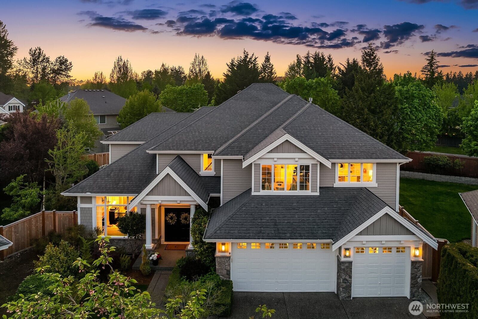 Property Photo:  27212 SE 12th Place  WA 98075 
