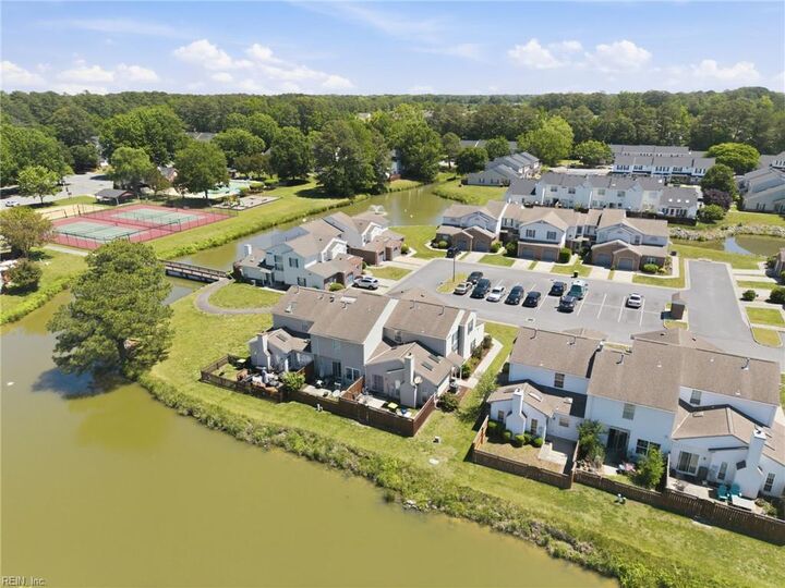 Property Photo:  205 Linden Court  VA 23692 