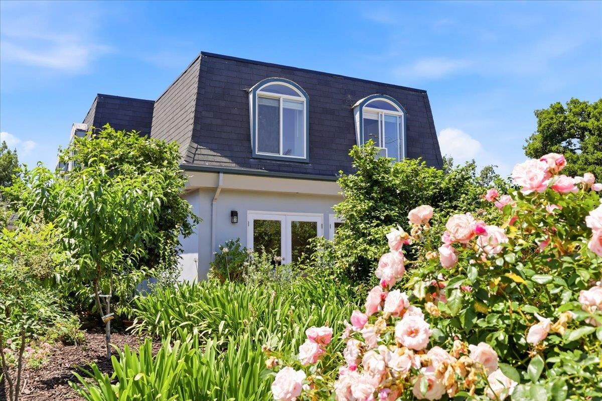 Property Photo:  1689 Luika Place  CA 95008 