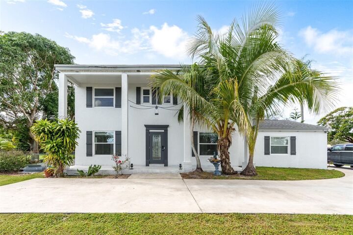 Property Photo:  7601 NW 82nd Ter  FL 33067 