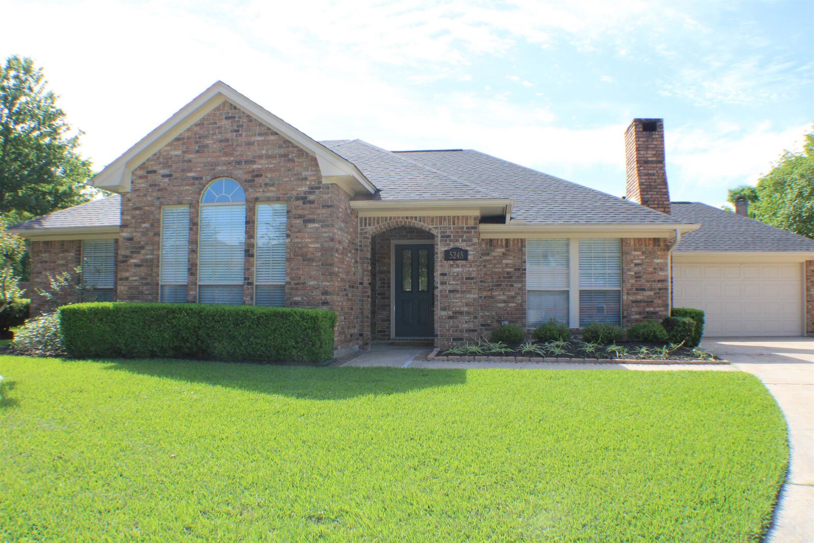 Property Photo:  5245 Timberline  TX 77706 
