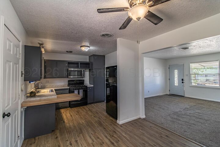 Property Photo:  4017 Cedar Drive  NM 87402 
