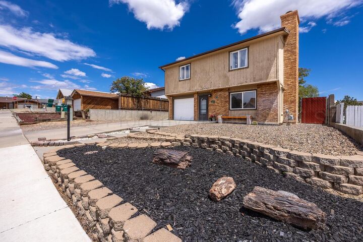 Property Photo:  4708 Baltic Avenue  NM 87402 