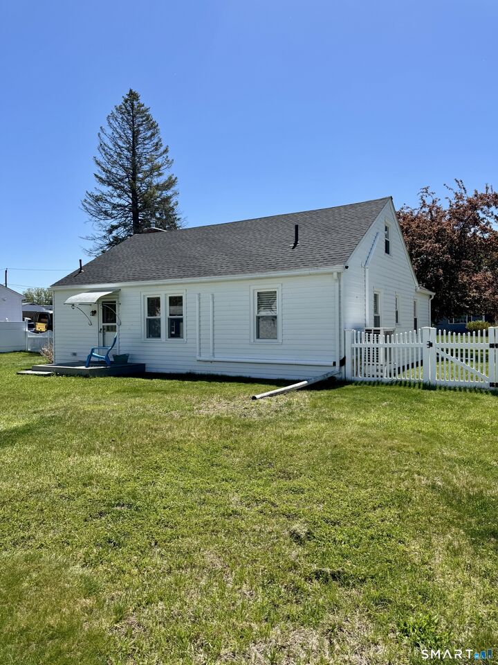 Property Photo: 6 Francis Avenue CT 06082