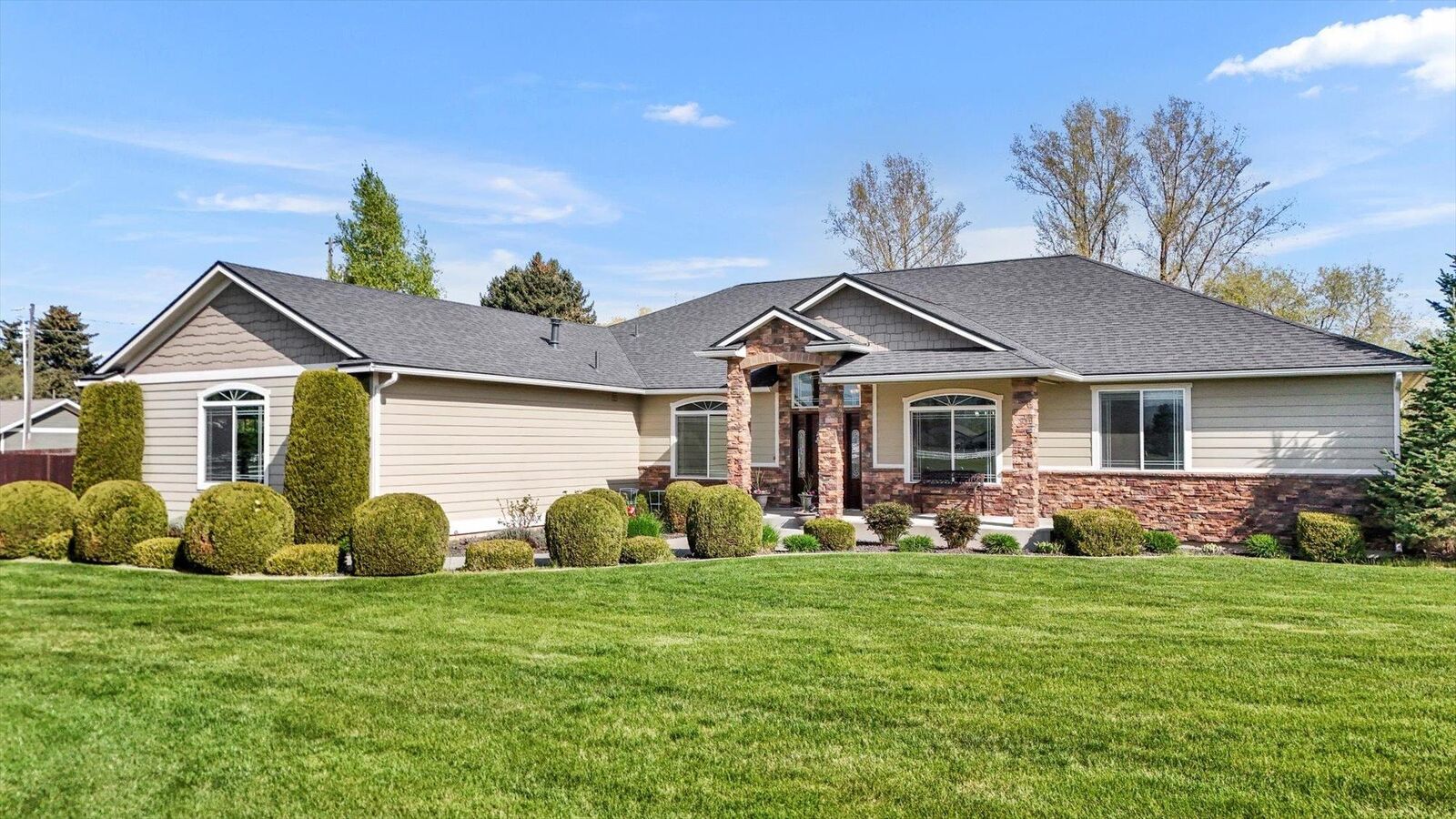 Property Photo:  3210 N Molter Rd  WA 99027 