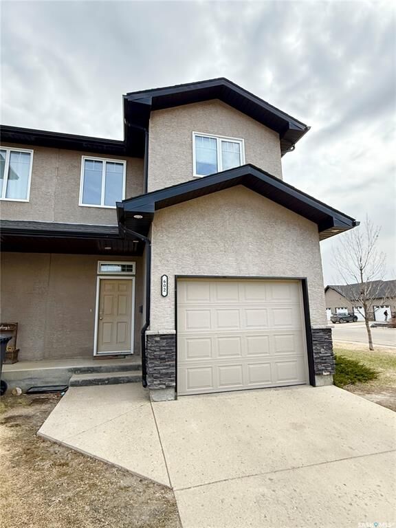 Property Photo: 602 Barber Crescent SK S4H 0M9