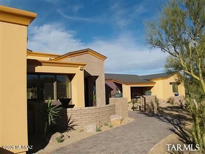 Property Photo:  12772 N Sorrel Stallion Place  AZ 85658 