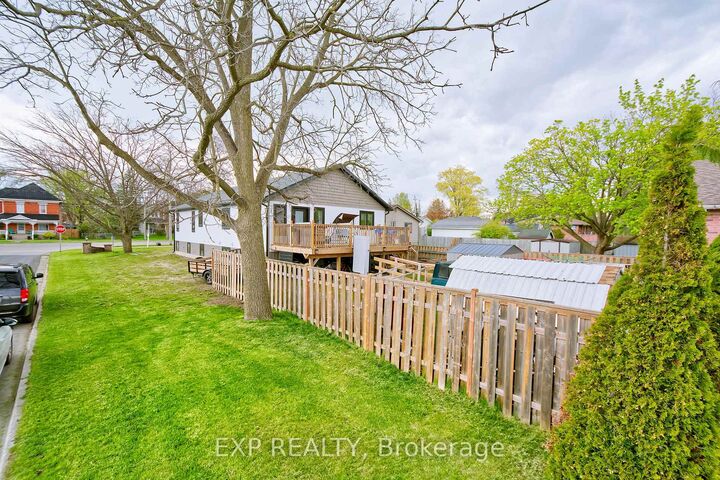 Property Photo: 313 John Street S ON N5H 2C9