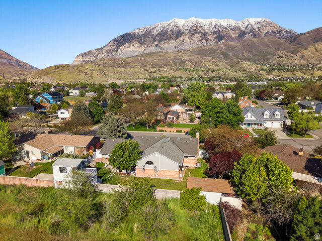 Property Photo:  331 N 1100 E  UT 84097 