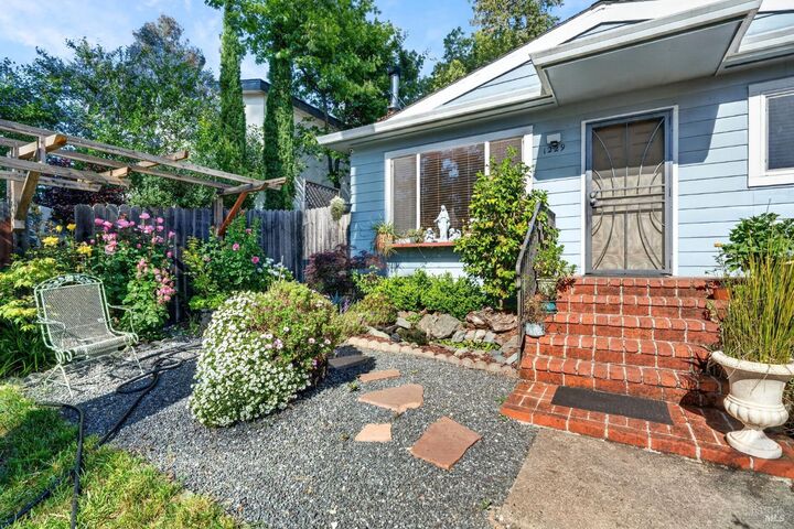 Property Photo:  1229 Magnolia Street  CA 95490 