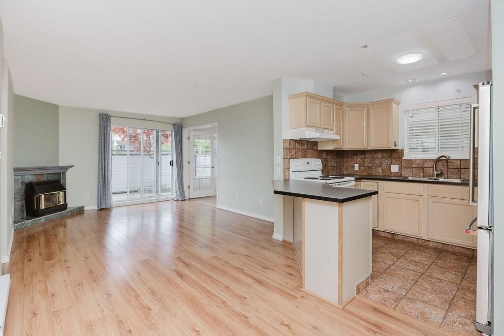 Property Photo:  689 Park Road 4  BC V0N 1V7 