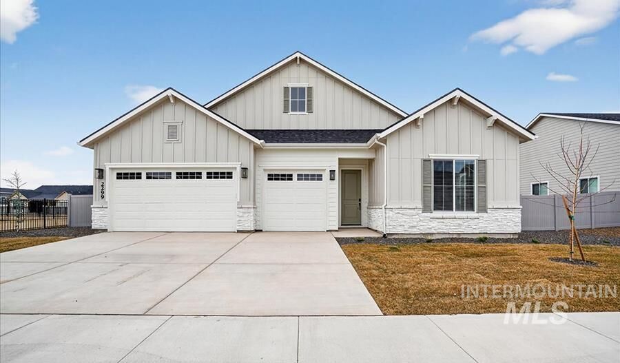 Property Photo:  2303 N Silver Wolf Pl  ID 83669 