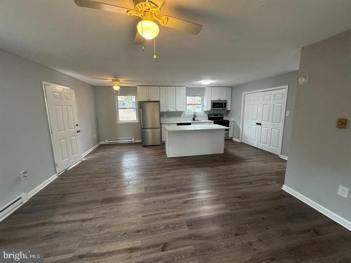 Property Photo:  709 Spruce Drive  MD 20657 