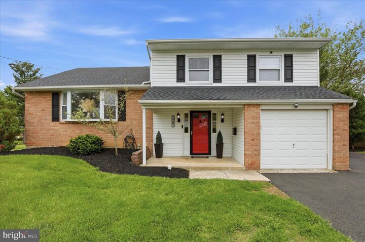 Property Photo: 1287 Whitney Road PA 18966