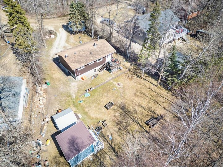 Property Photo:  37 Lakeview Bay  MB R0E 0B0 