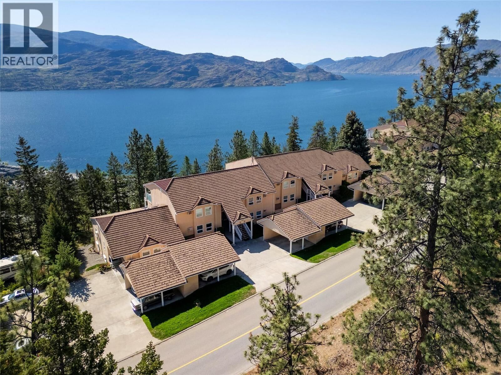 Property Photo:  4450 Ponderosa Drive 102  BC V0H 1X5 
