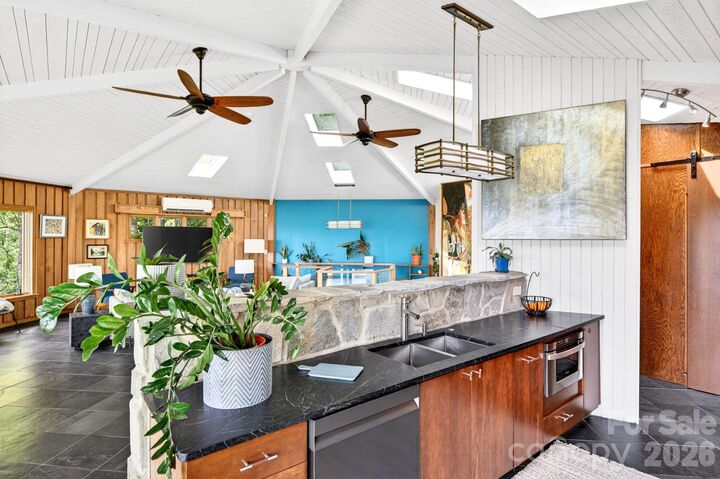 Property Photo:  106 Windy Gap Road  NC 28804 