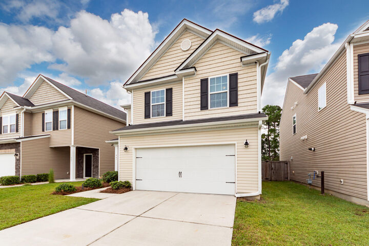 Property Photo: 447 Whispering Breeze Lane SC 29486