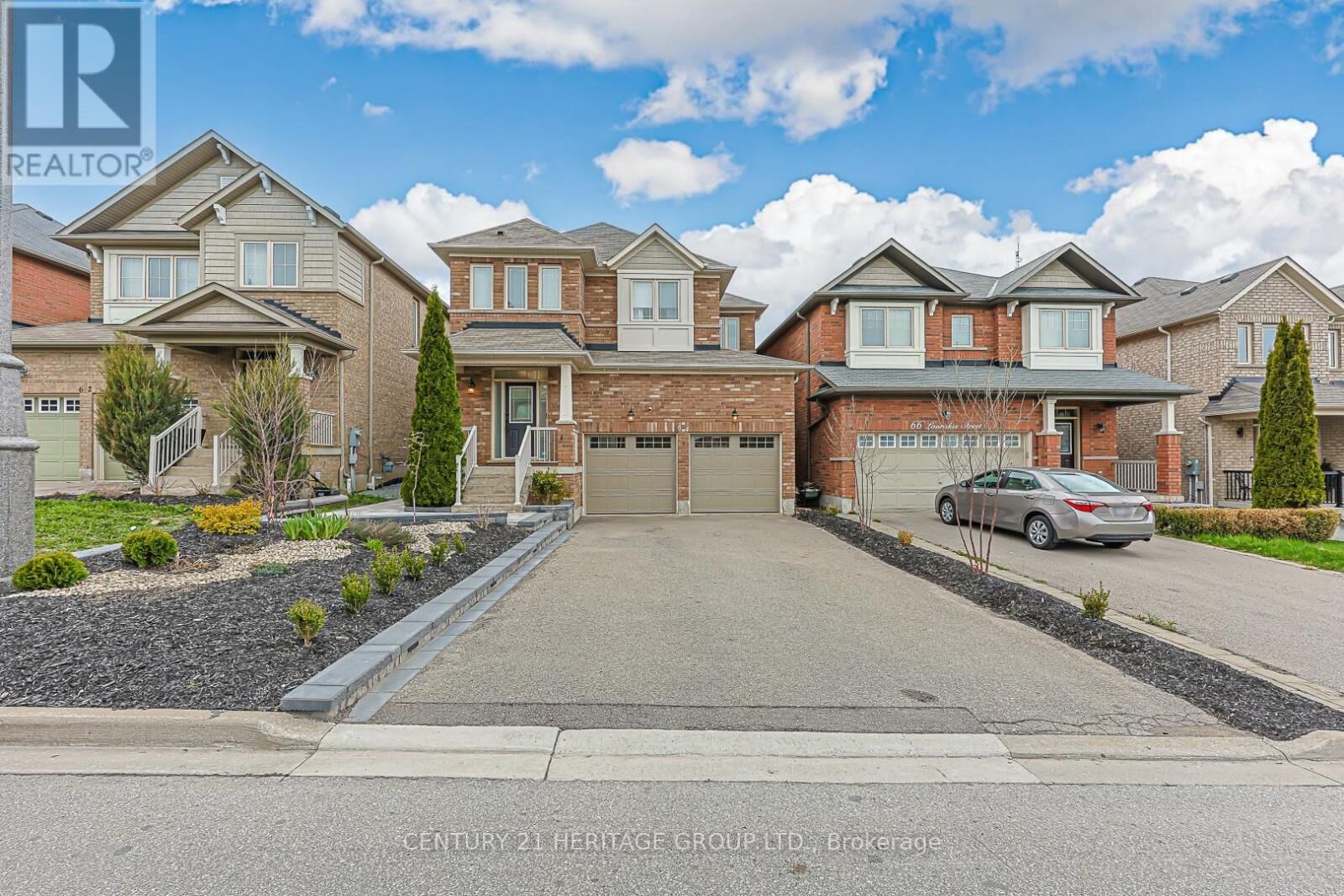 Property Photo:  64 Lourakis Street  ON L4E 0L4 