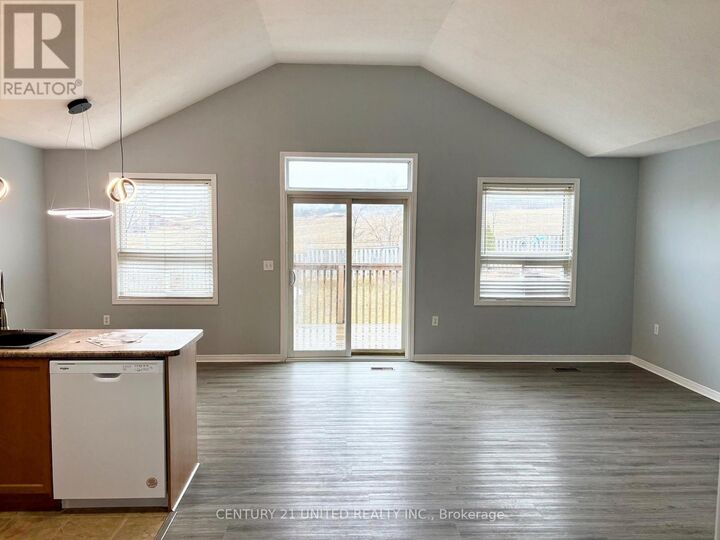 Property Photo:  608 Clancy Crescent  ON K9K 2S2 