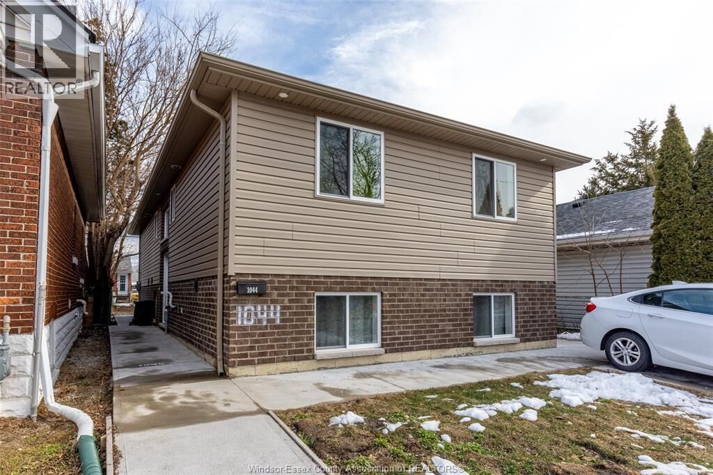 Property Photo:  1044 Lena Avenue Lower  ON N9C 3K4 