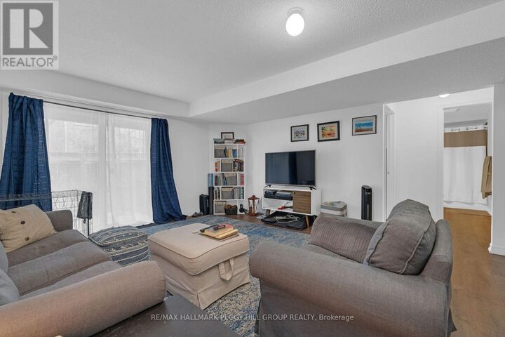 Property Photo:  194 Country Lane Lower  ON L4N 0W1 