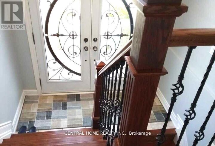 Property Photo:  59 Blaney Crescent  ON M3N 1L3 