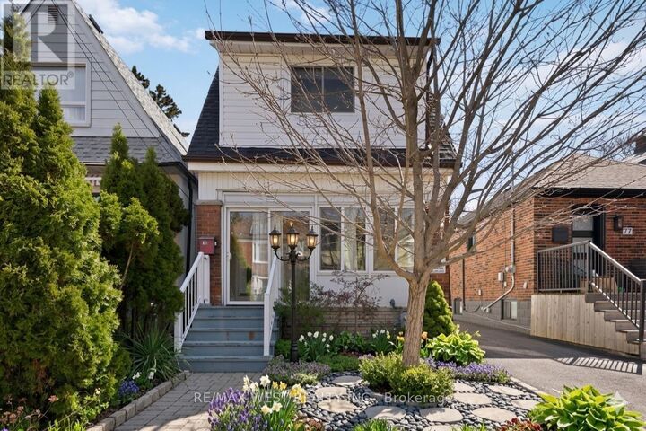 Property Photo:  79 King Edward Avenue  ON M4C 5J5 