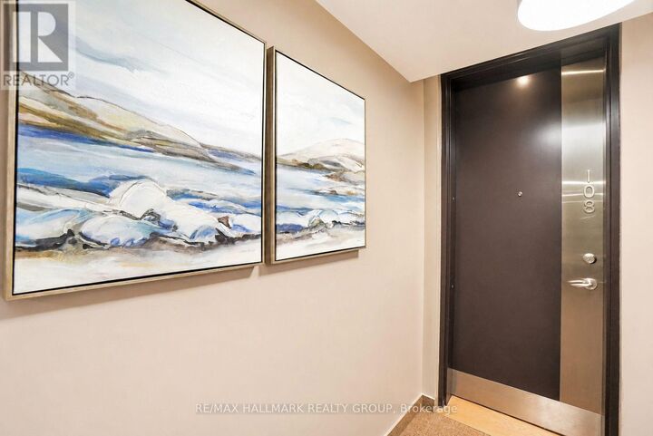 Property Photo:  323 Winona Avenue 108  ON K1Z 5H3 