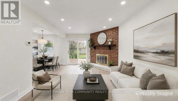 Property Photo:  57 Kindale Way 32  ON L3T 4Z2 