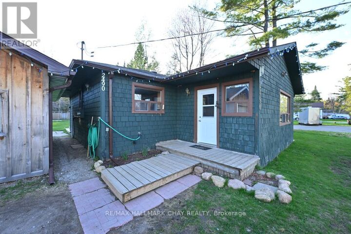 Property Photo:  2490 25th Sideroad  ON L9S 2H1 