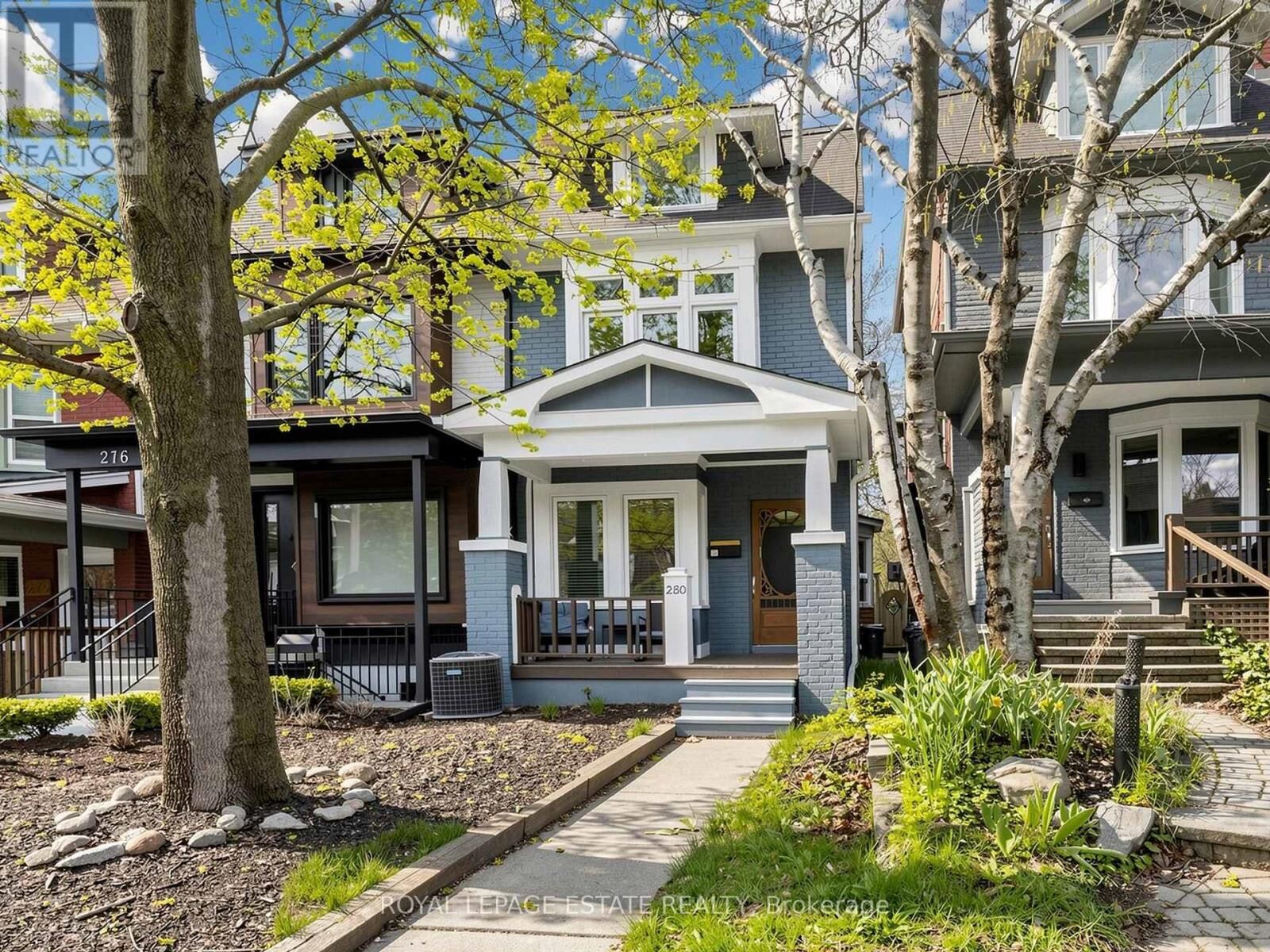 Property Photo:  280 Silver Birch Avenue  ON M4E 3L5 