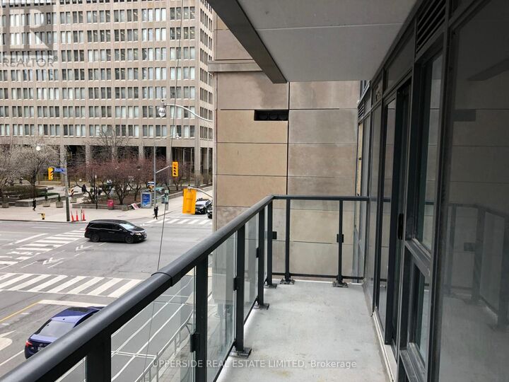 Property Photo:  955 Bay Street 207  ON M5S 2A2 