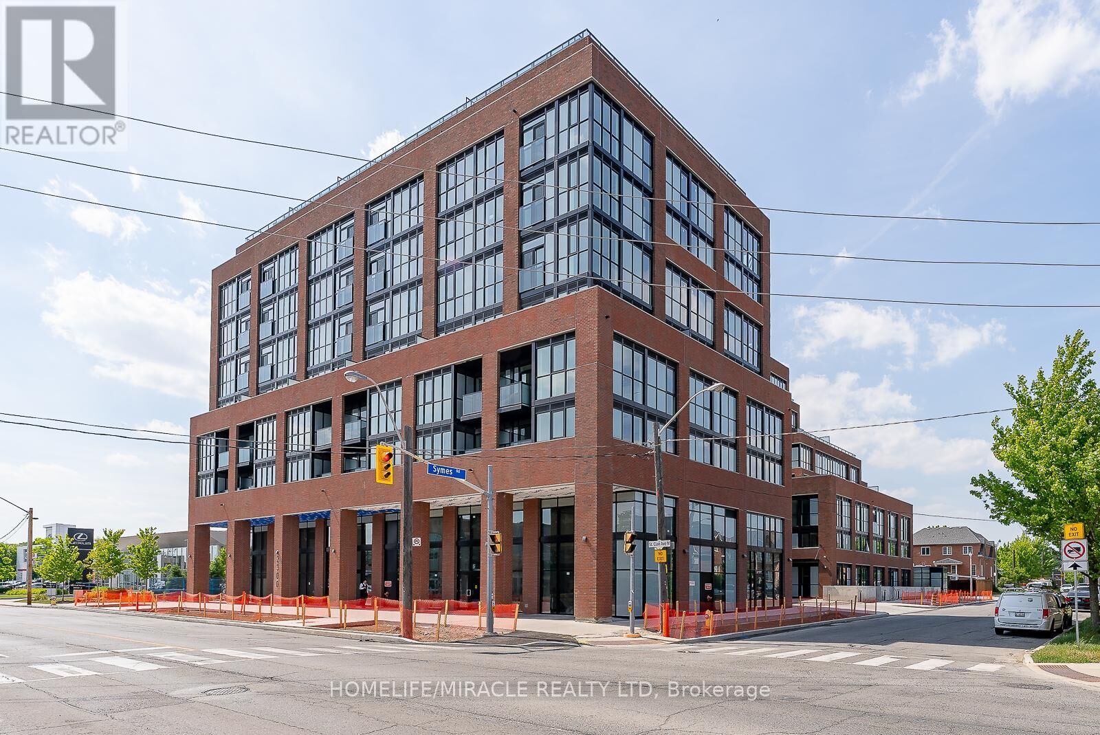 Property Photo:  2300 St. Clair Avenue West 311  ON M6N 0B3 