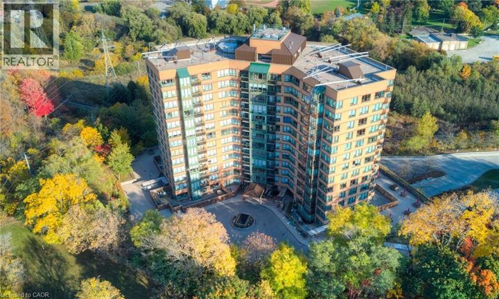 Property Photo:  237 King Street West 102  ON N3H 5L2 