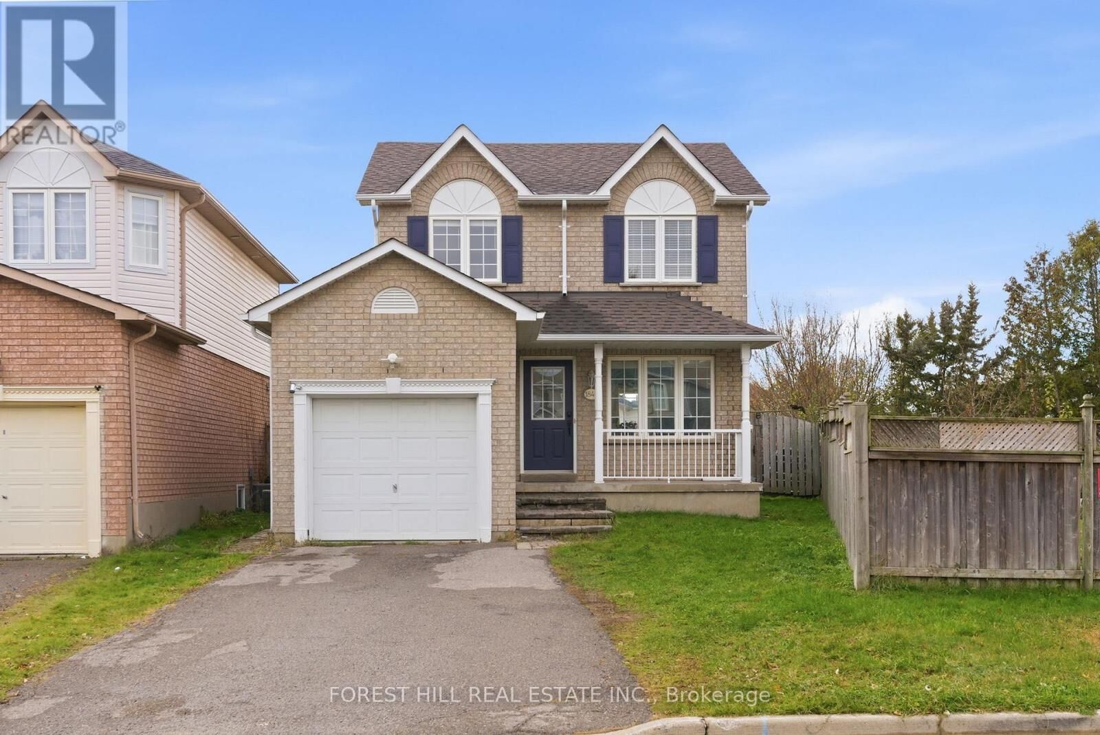 Property Photo:  1842 Dalhousie Crescent  ON L1G 8C5 