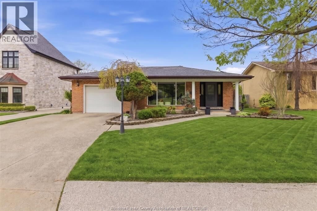 Property Photo:  362 Pentilly  ON N8N 2K9 